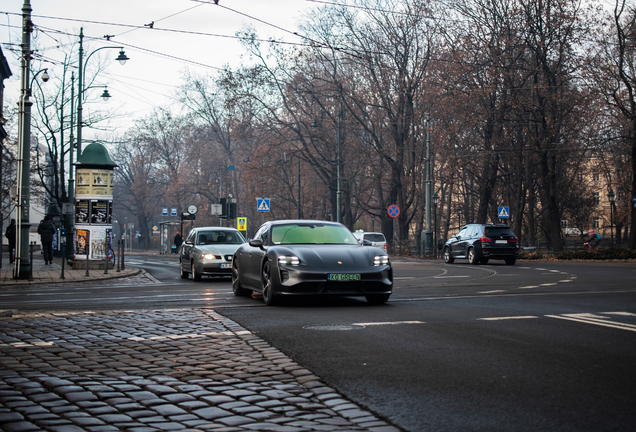 Porsche Taycan Turbo S