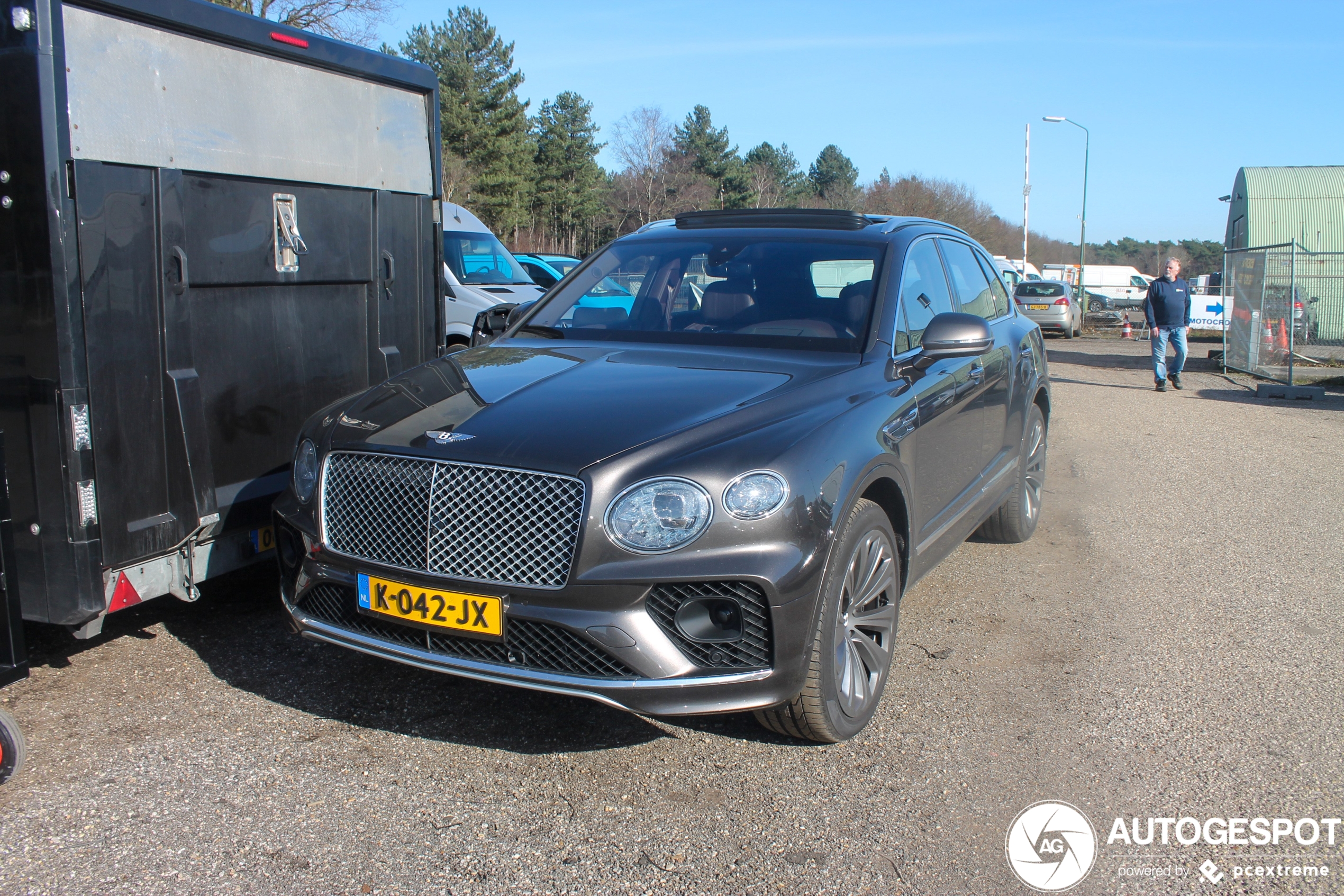 Bentley Bentayga V8 2021