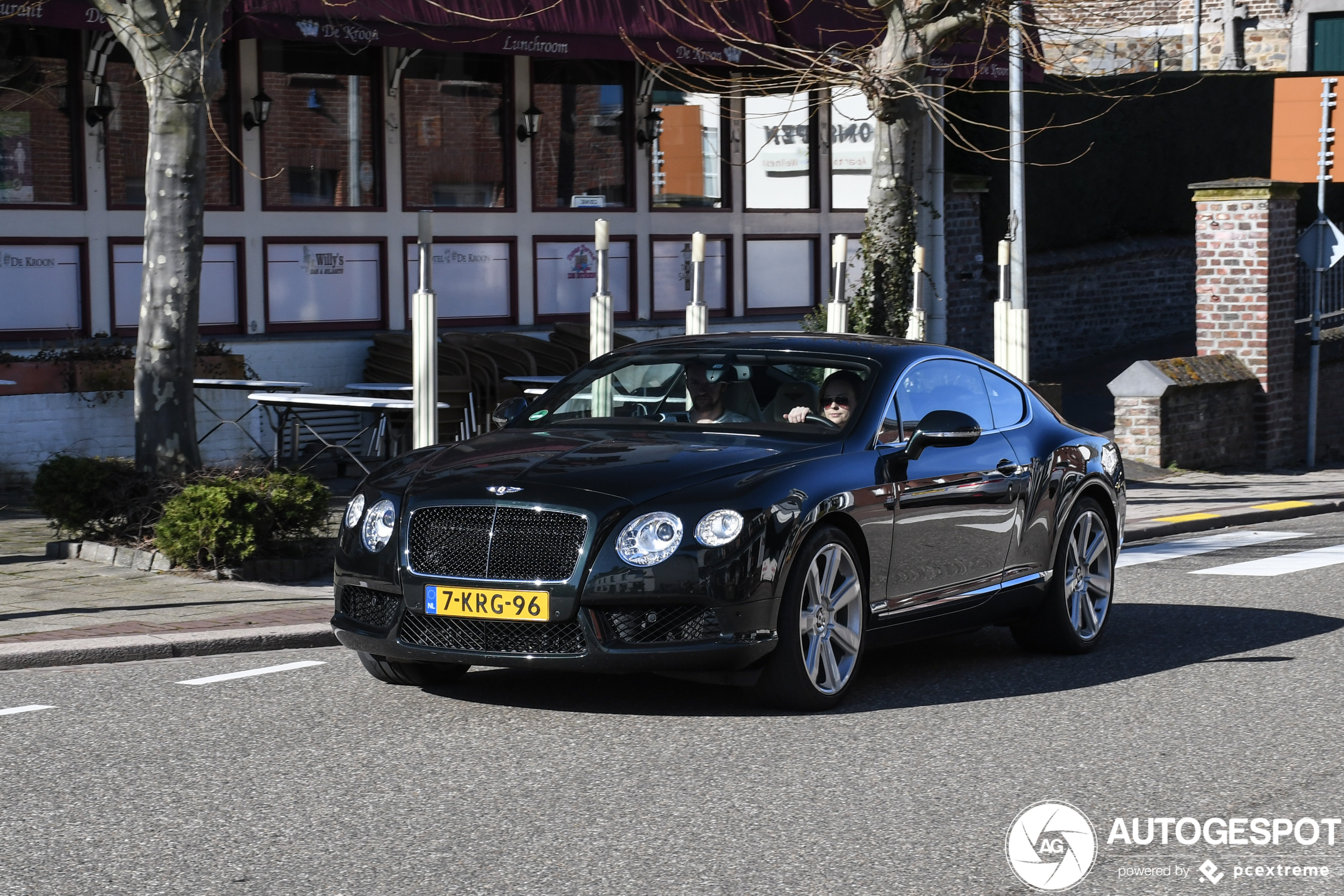 Bentley Continental GT V8