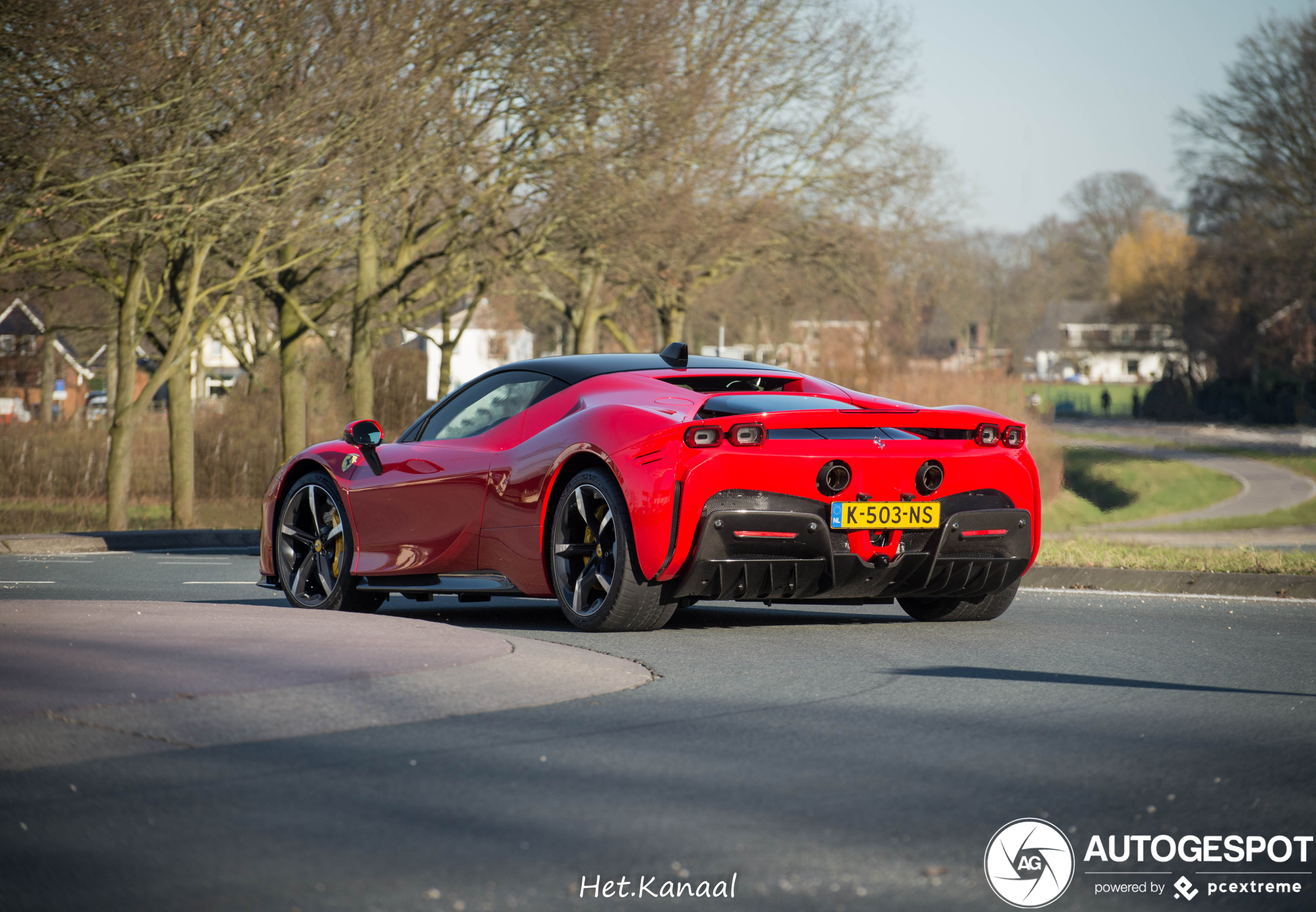 Tweede Ferrari SF90 Stradale van Nederland gespot