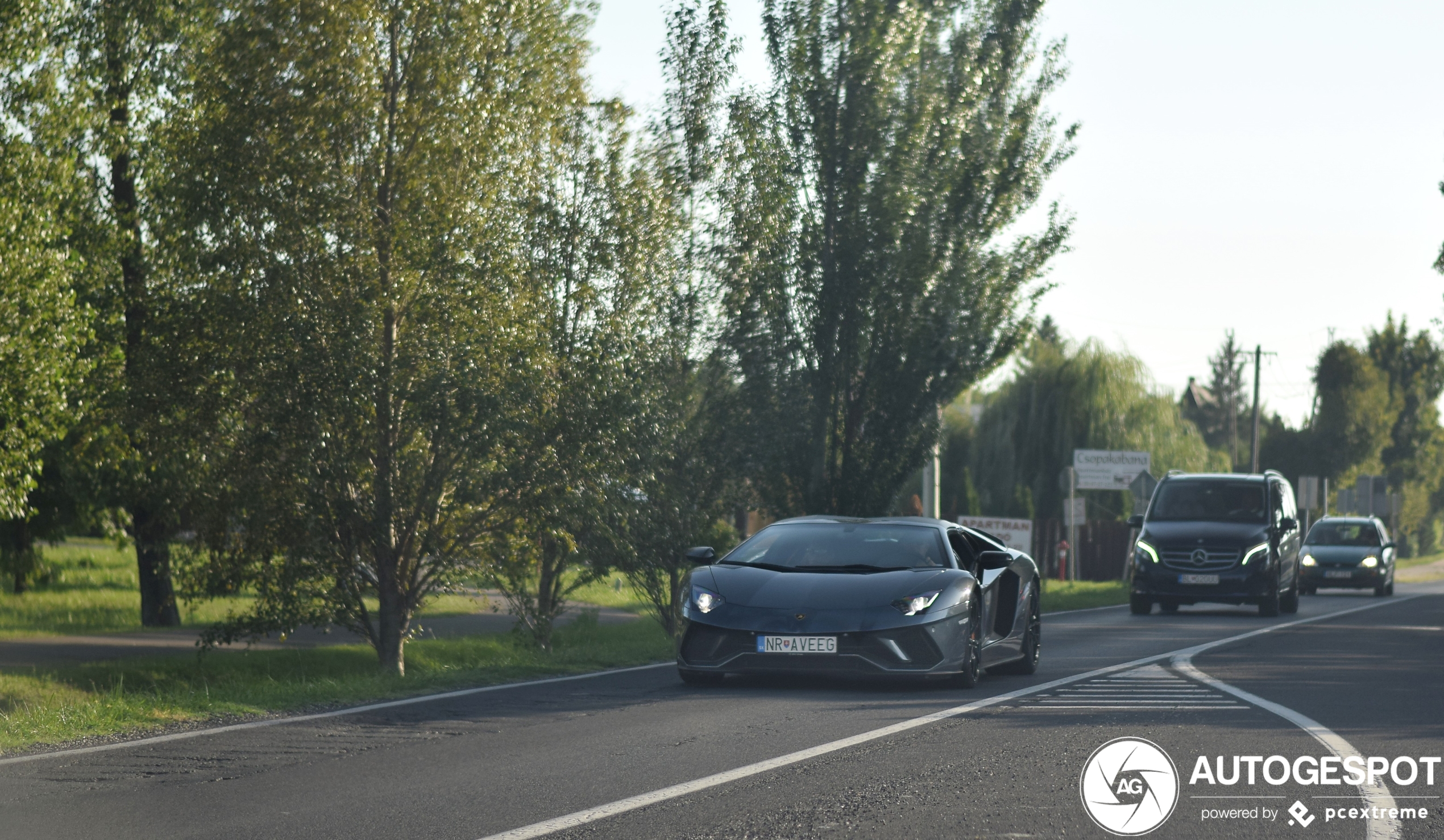 Lamborghini Aventador S LP740-4 Roadster