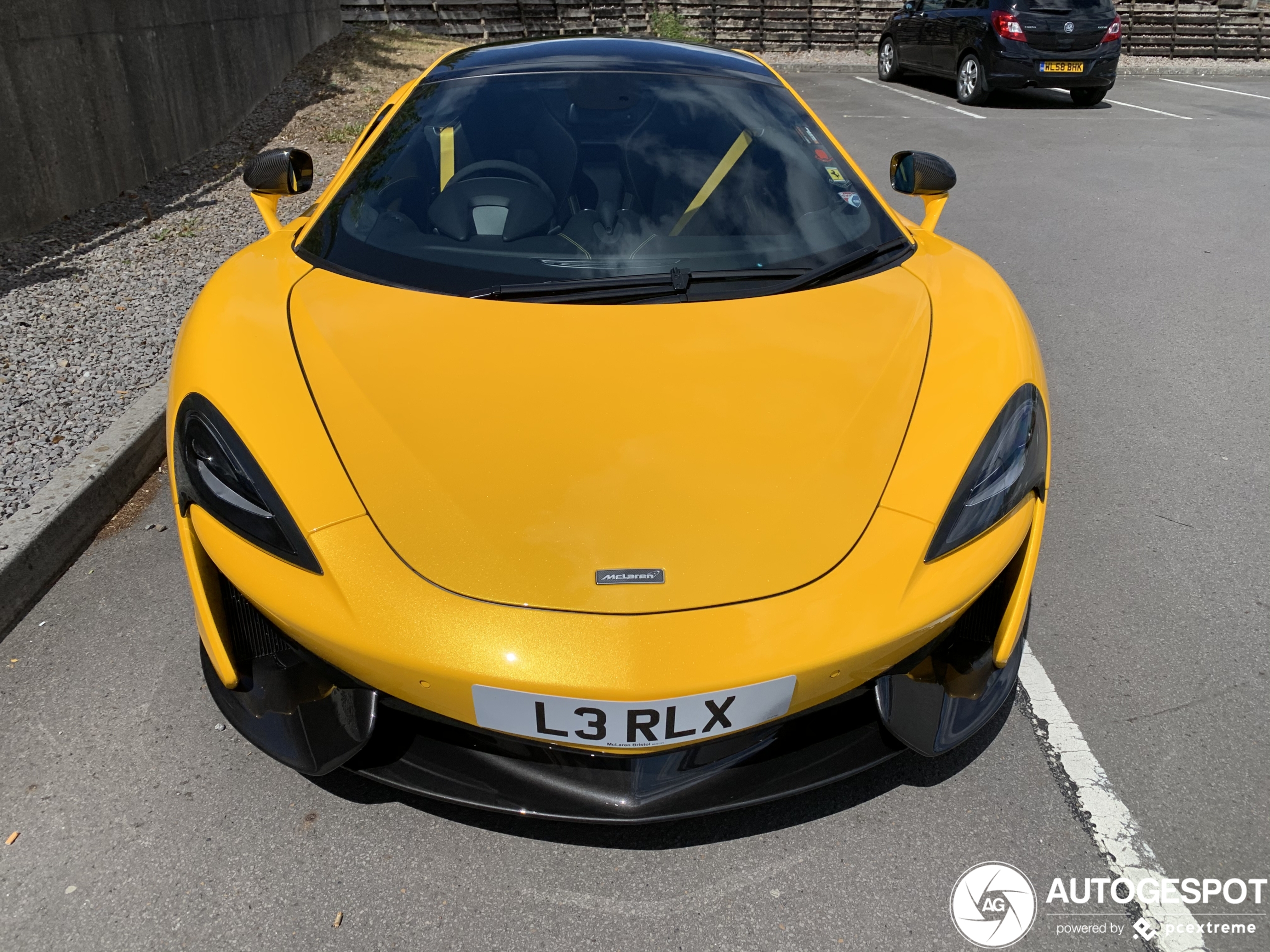 McLaren 570GT