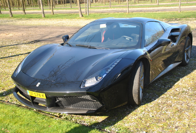 Ferrari 488 Spider