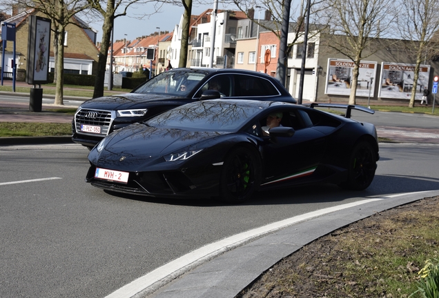 Lamborghini Huracán LP640-4 Performante