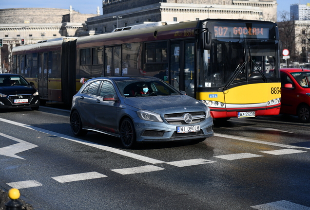 Mercedes-Benz A 45 AMG