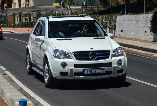 Mercedes-Benz ML 63 AMG W164