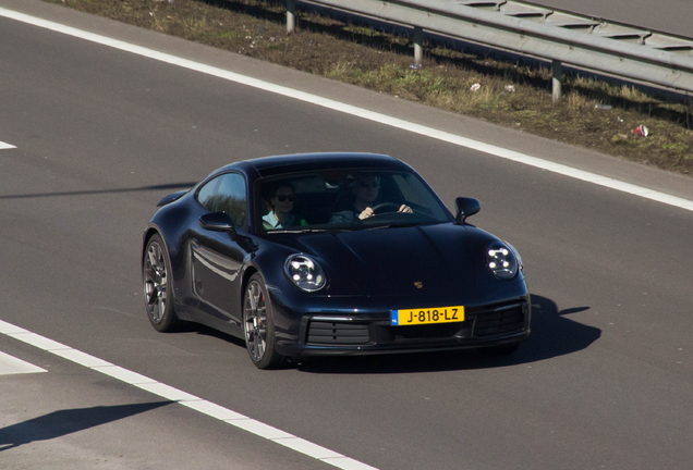 Porsche 992 Carrera S