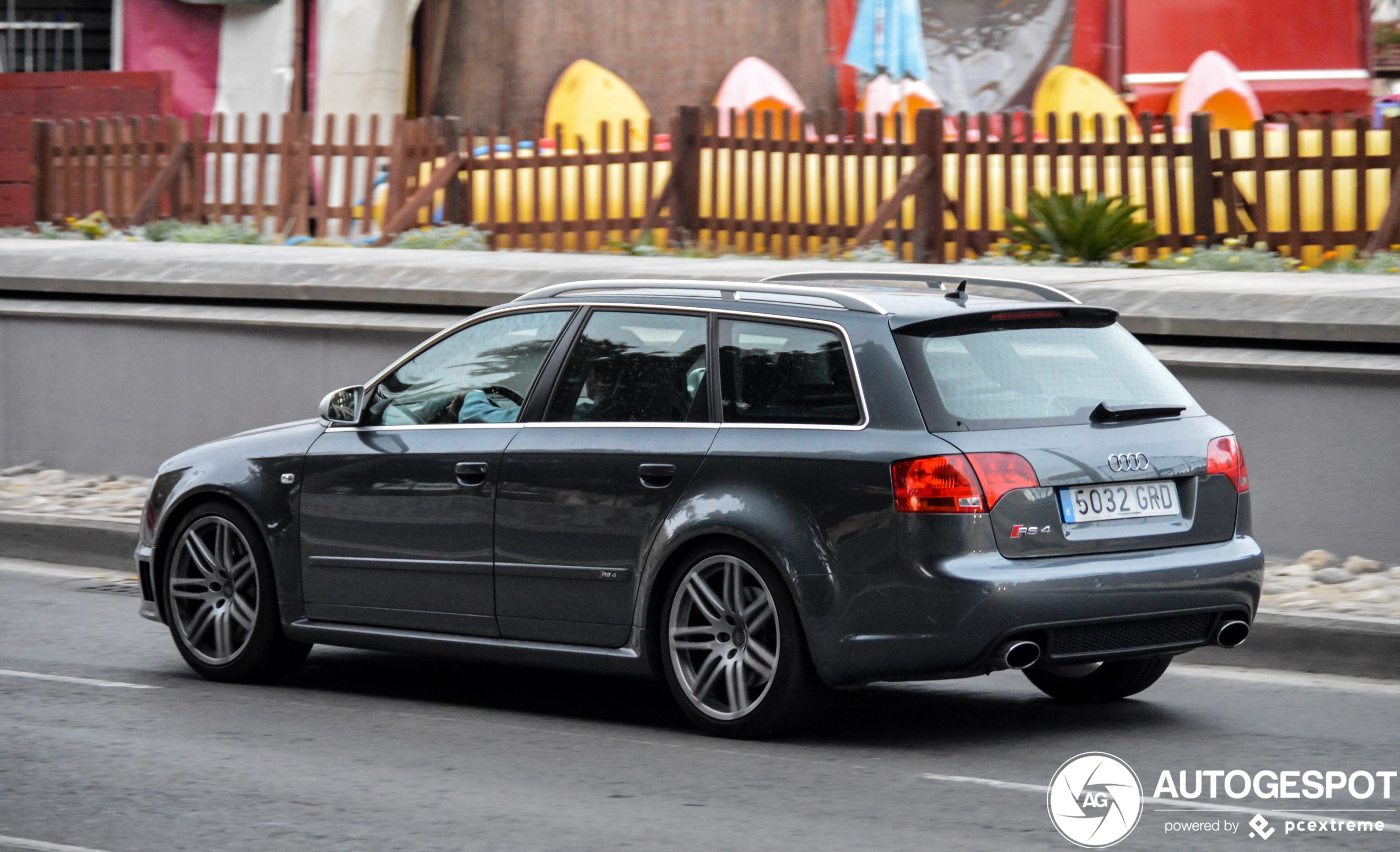 Audi RS4 Avant B7