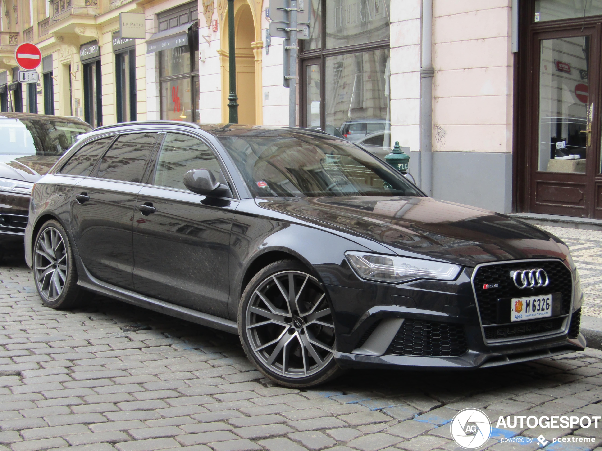 Audi RS6 Avant C7 2015