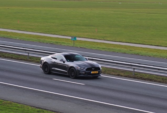 Ford Mustang GT 2015