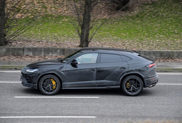 Lamborghini Urus