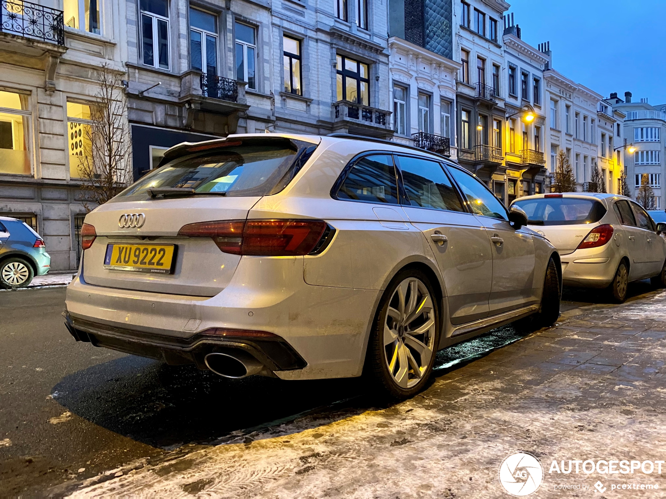 Audi RS4 Avant B9