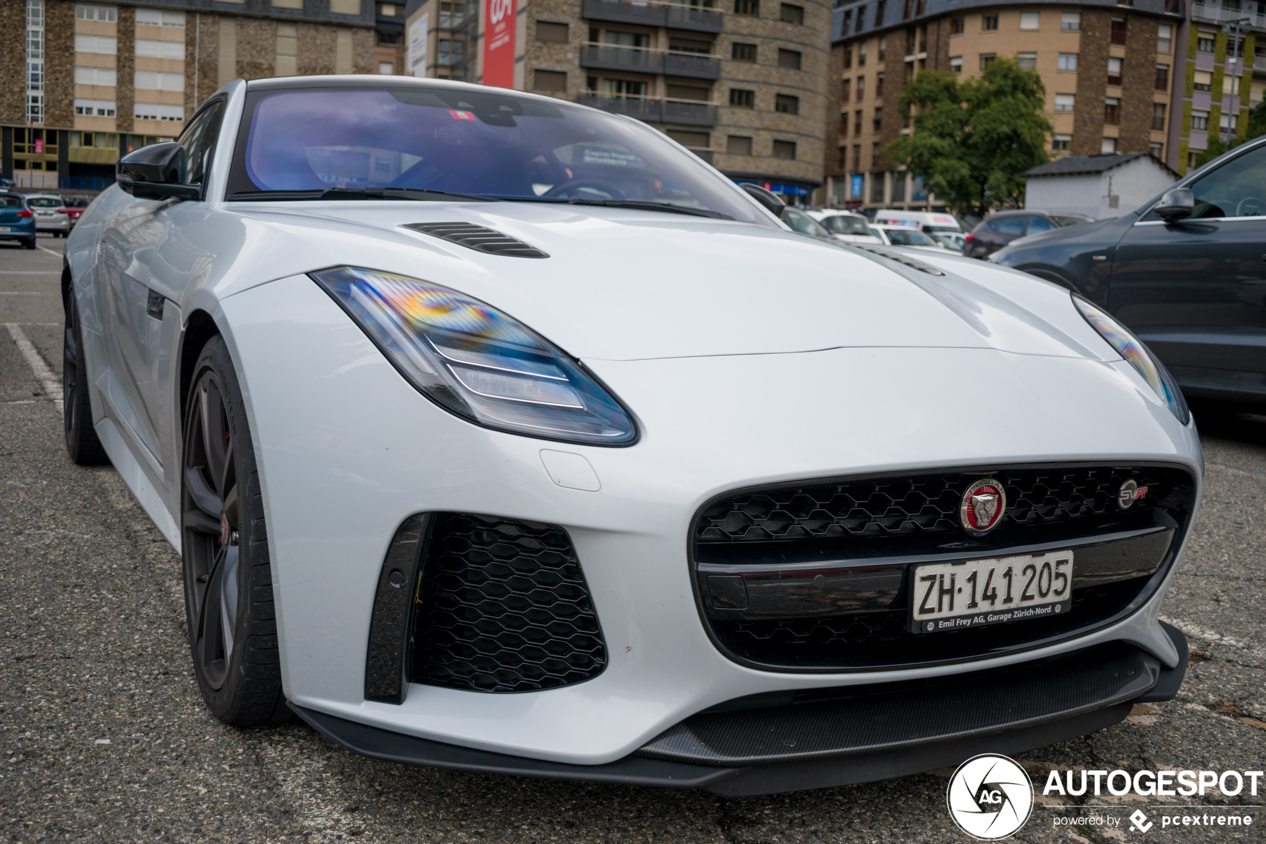 Jaguar F-TYPE SVR Coupé 2017