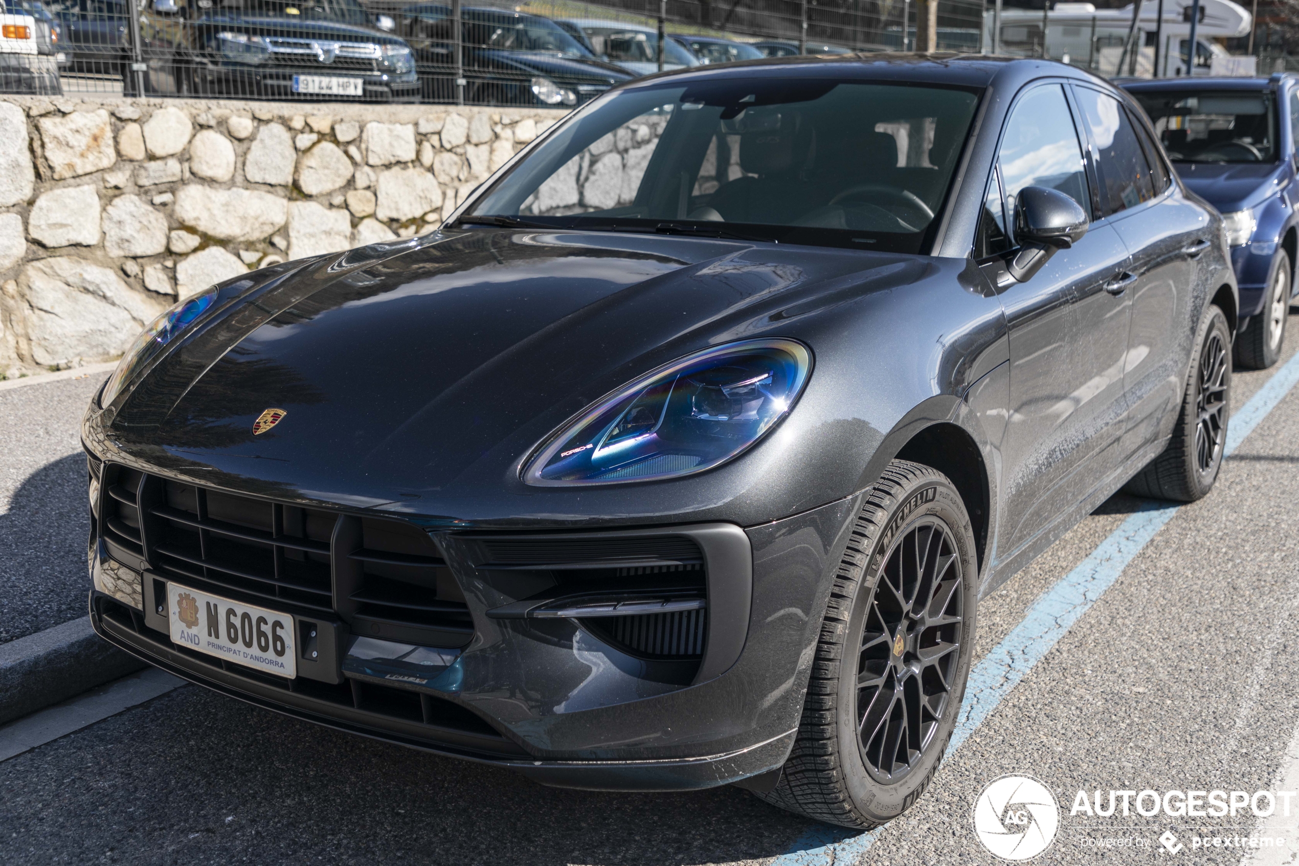 Porsche 95B Macan GTS MkII