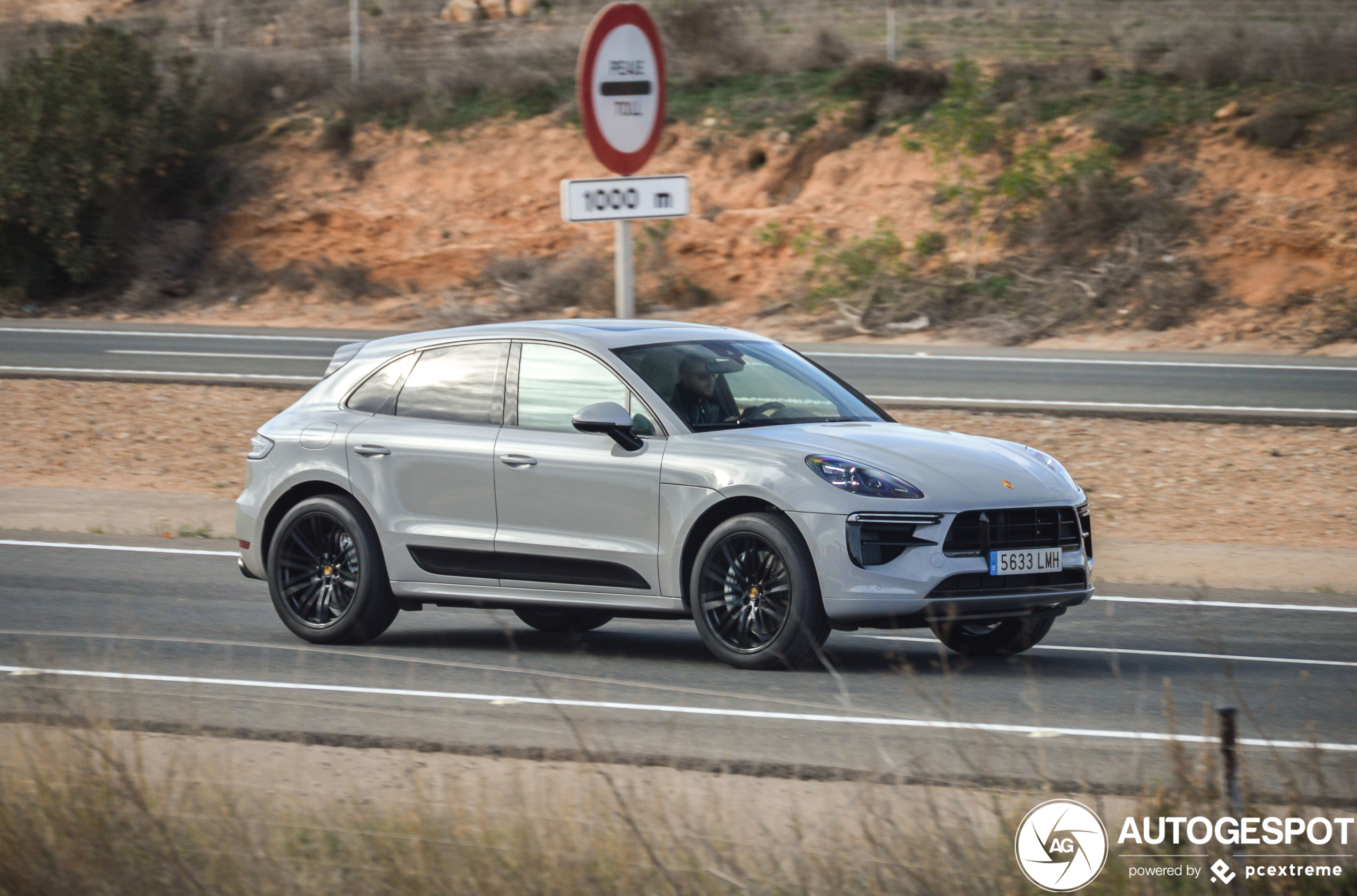 Porsche 95B Macan Turbo MkII