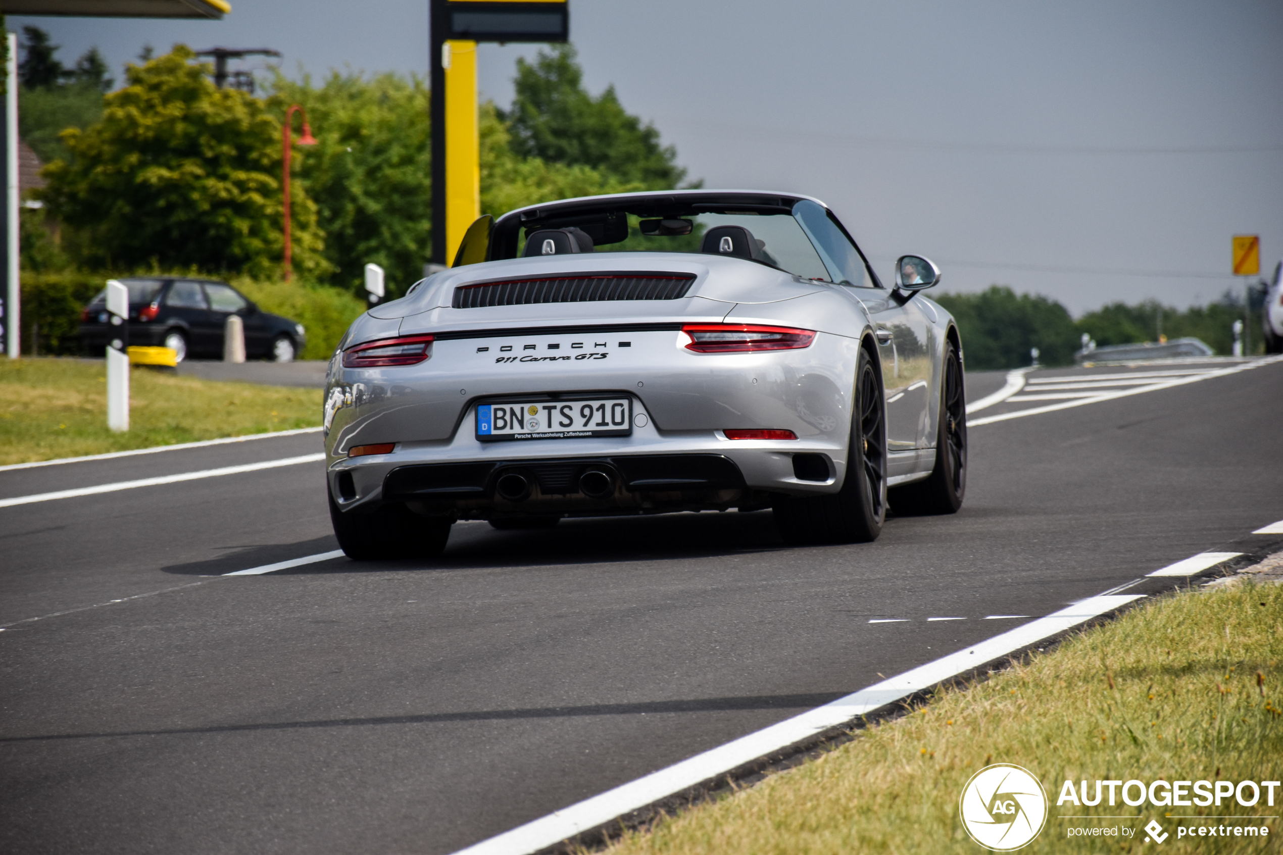 Porsche 991 Carrera GTS Cabriolet MkII