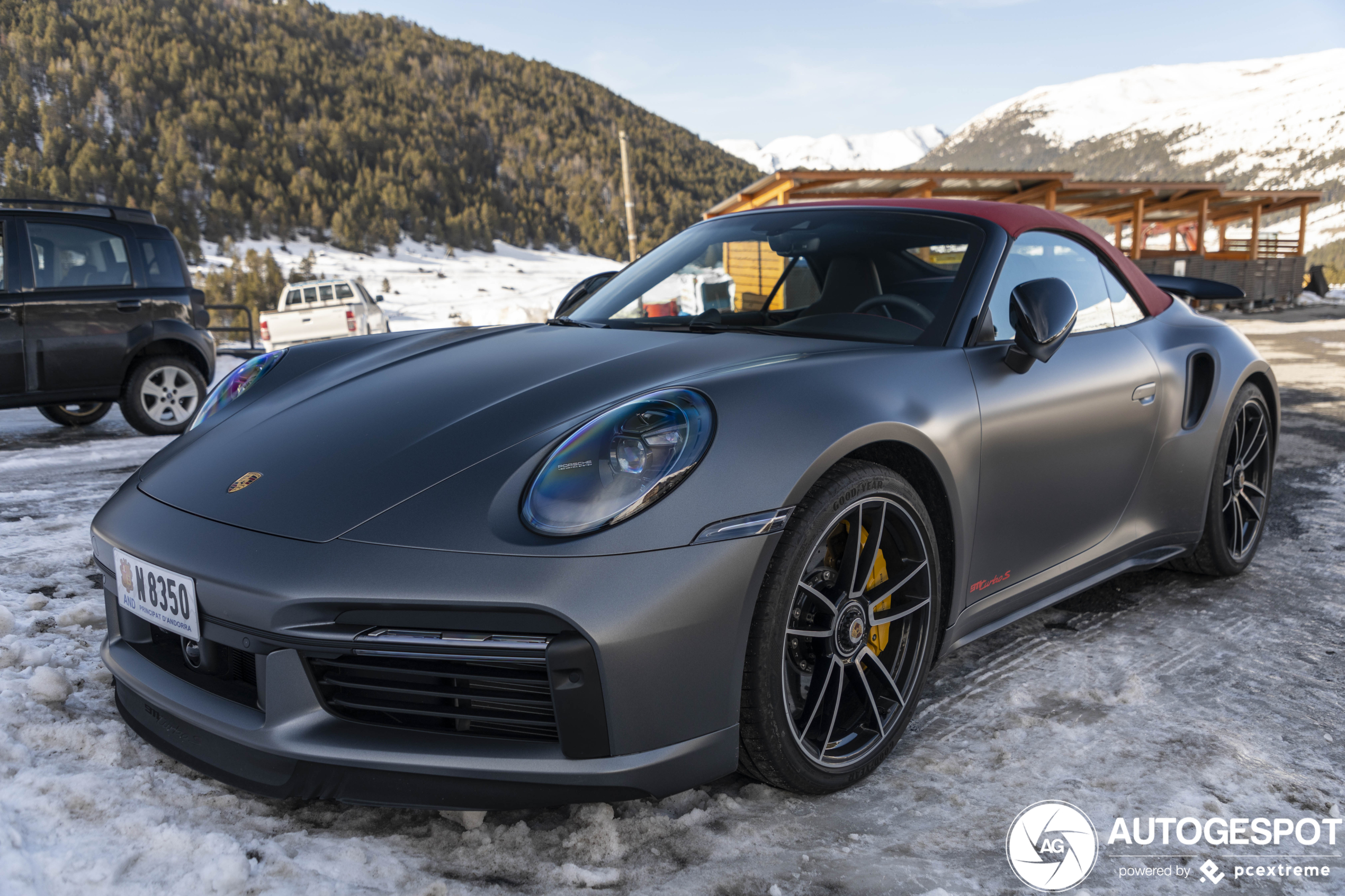 Porsche 992 Turbo S Cabriolet