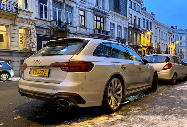 Audi RS4 Avant B9