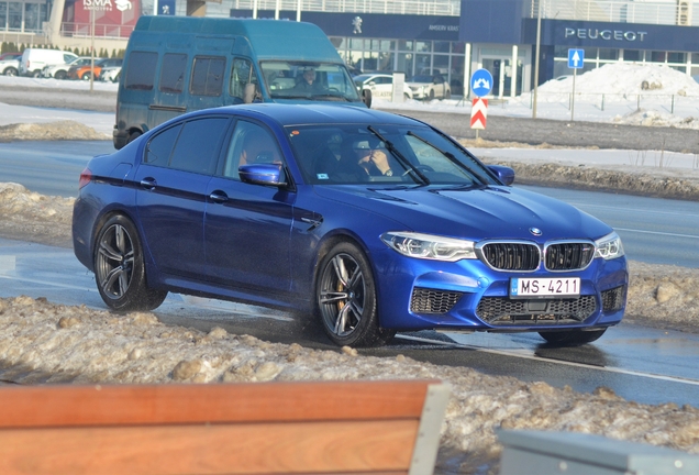 BMW M5 F90