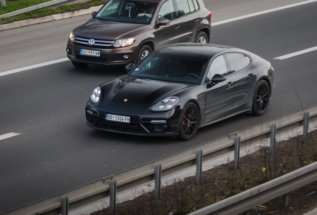 Porsche 971 Panamera Turbo