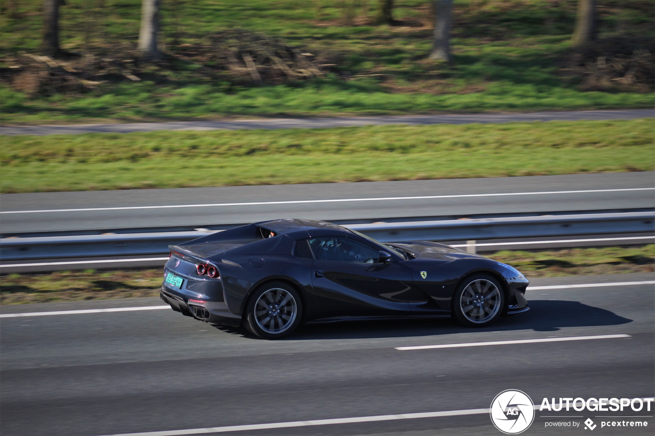 Ferrari 812 GTS