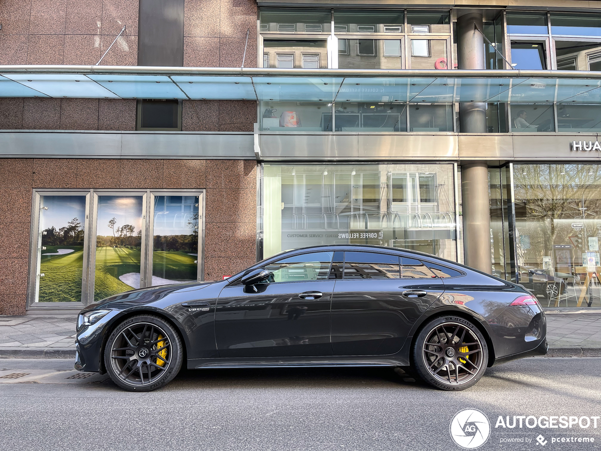 Mercedes-AMG GT 63 S X290