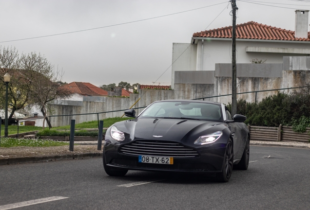 Aston Martin DB11