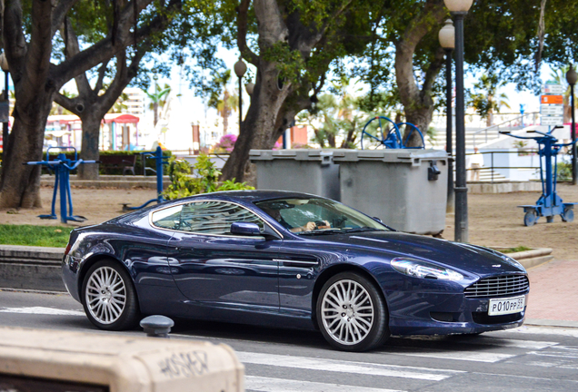 Aston Martin DB9