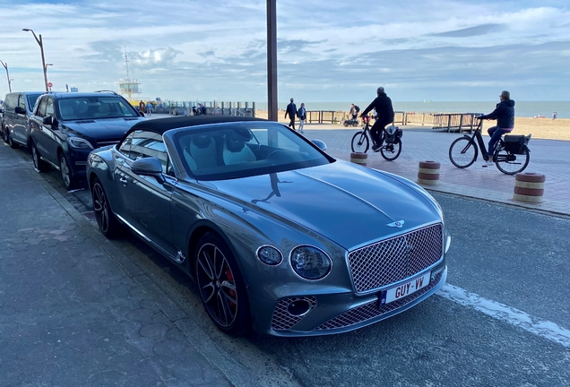 Bentley Continental GTC 2019