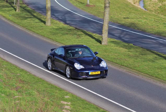 Porsche 996 Turbo