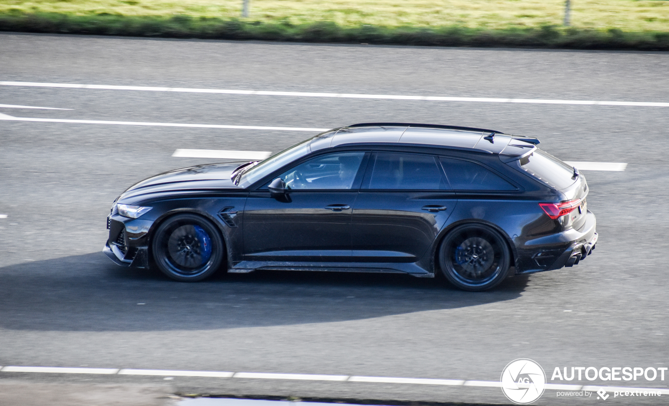 Audi ABT RS6-R Avant C8