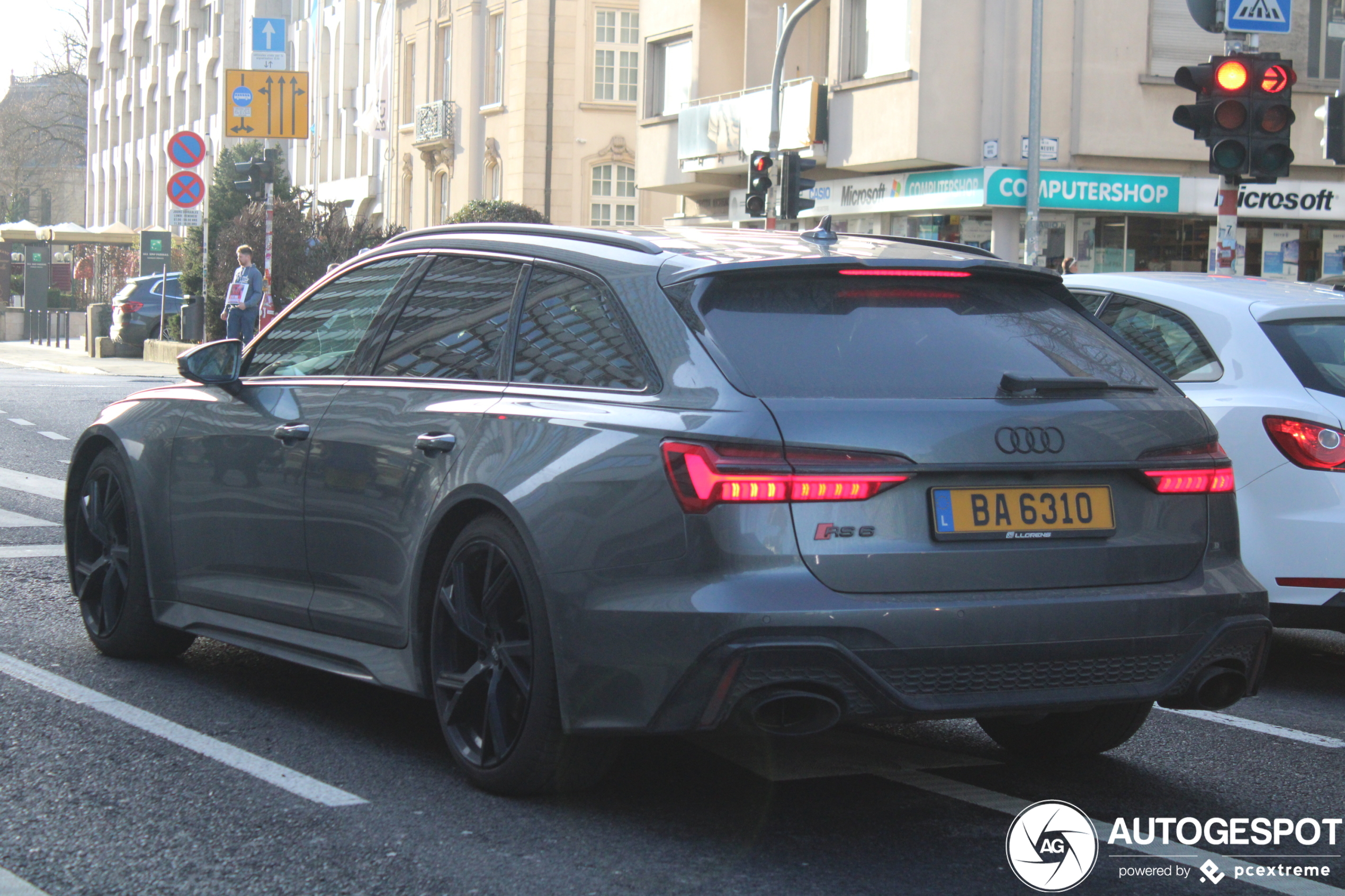 Audi RS6 Avant C8