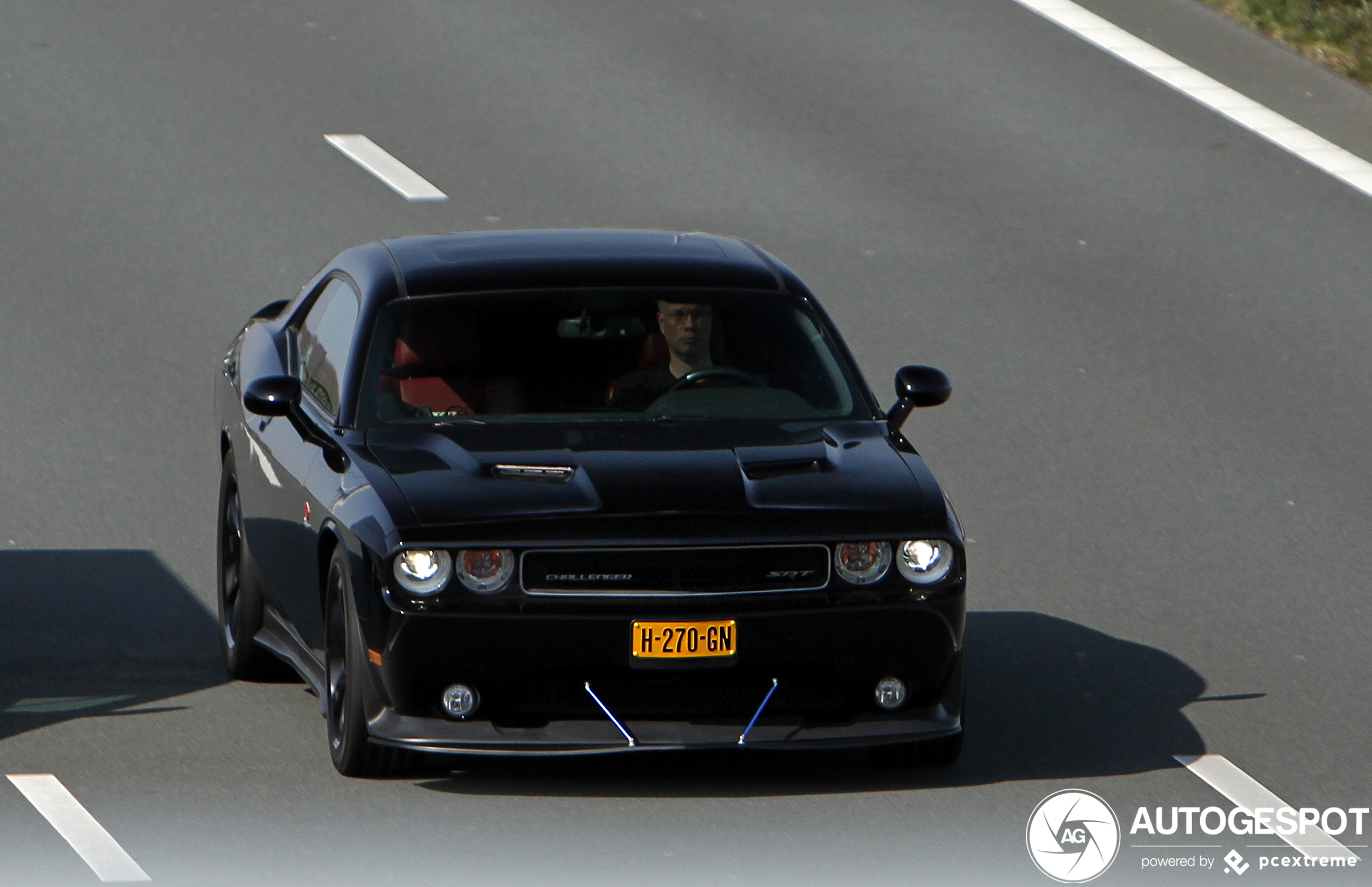 Dodge Challenger SRT-8