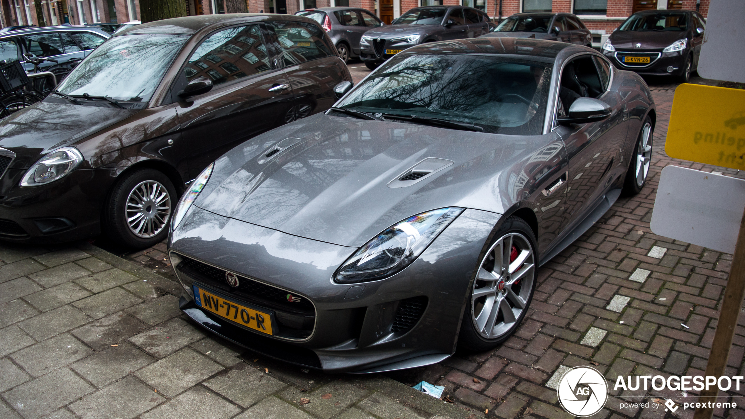 Jaguar F-TYPE S AWD Coupé