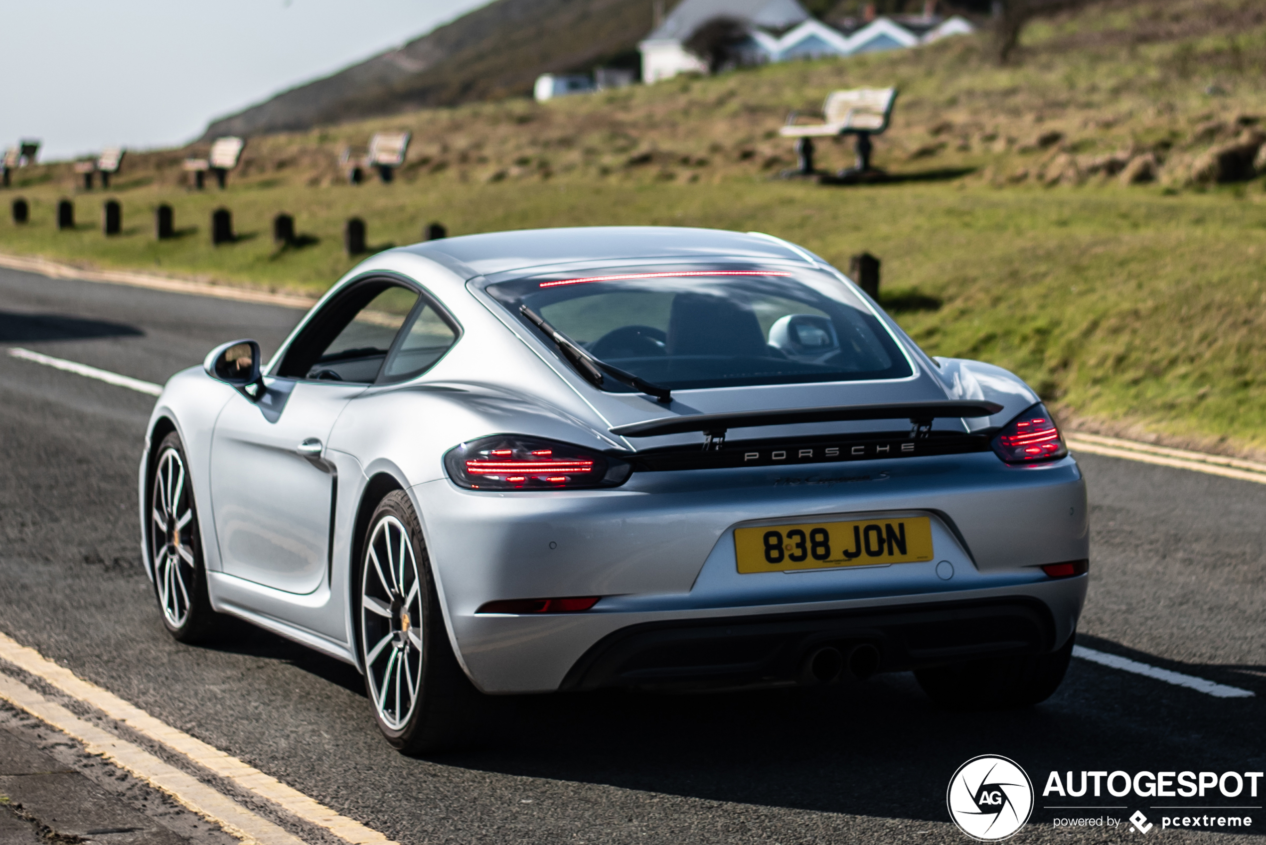 Porsche 718 Cayman S