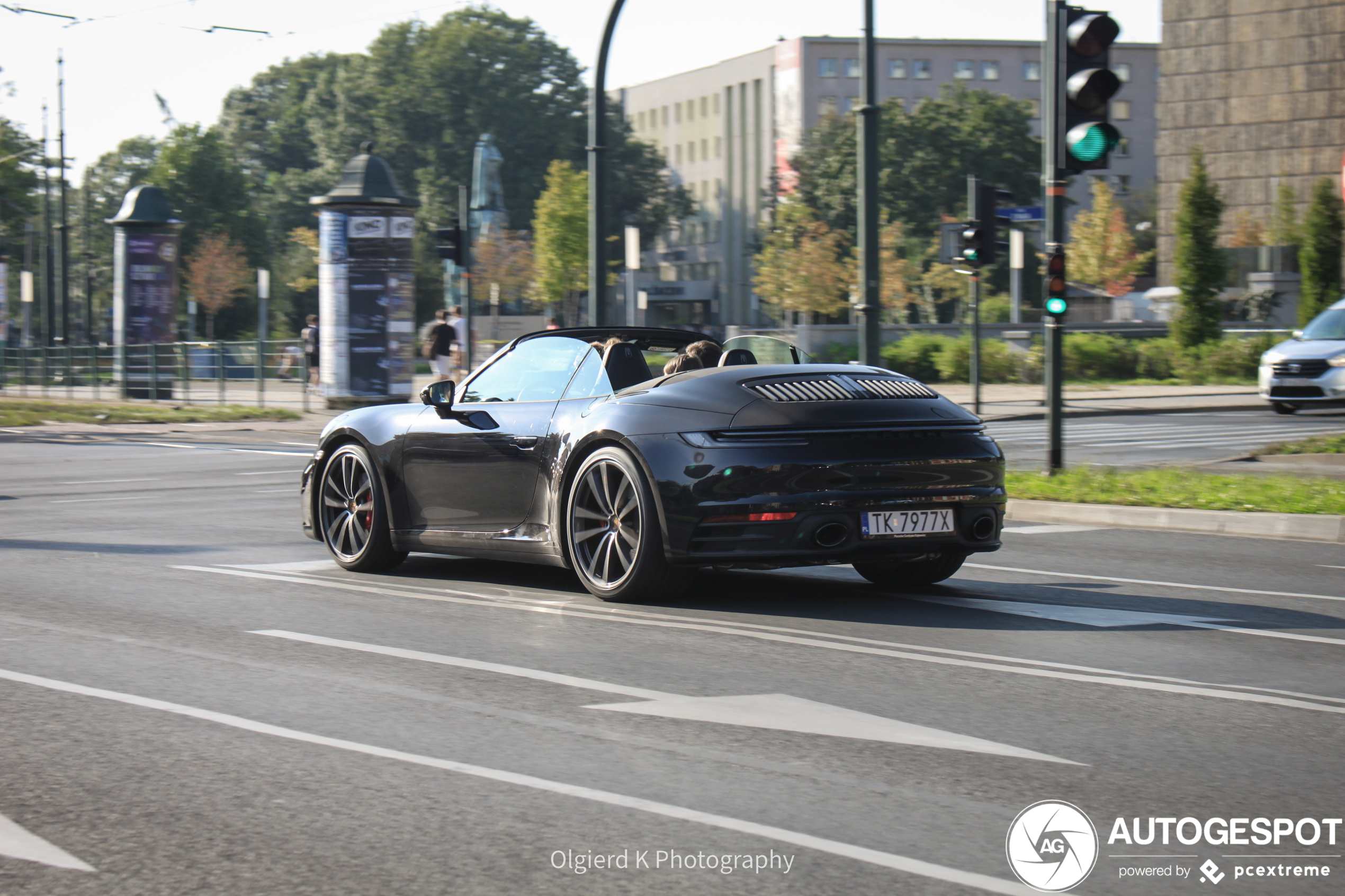 Porsche 992 Carrera 4S Cabriolet