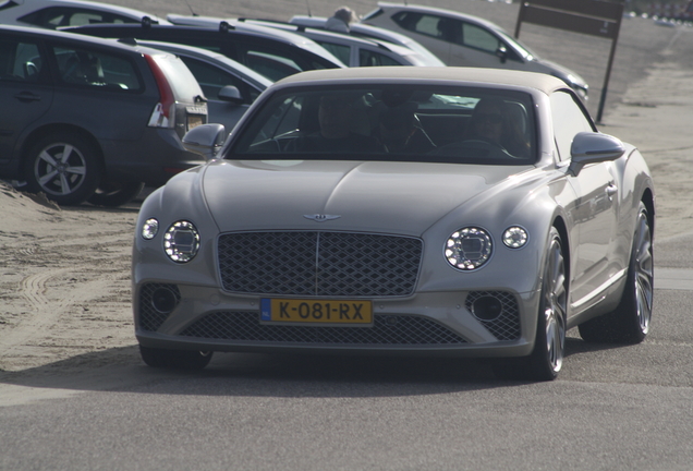 Bentley Continental GTC V8 2020