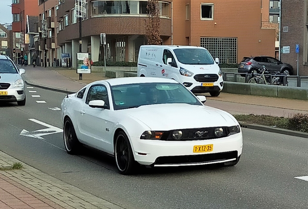 Ford Mustang GT 2011