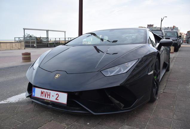 Lamborghini Huracán LP640-4 Performante