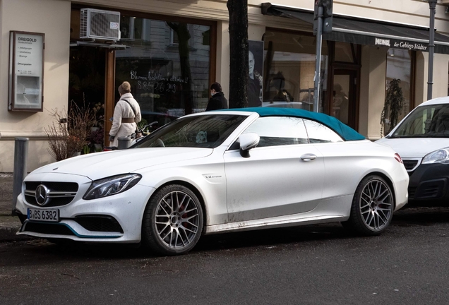 Mercedes-AMG C 63 S Convertible A205 Ocean Blue Edition