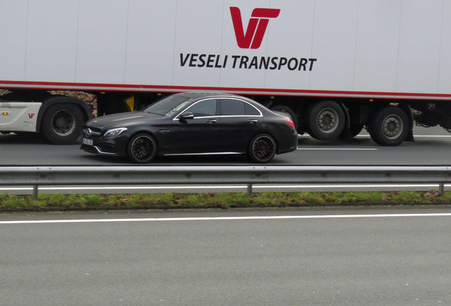 Mercedes-AMG C 63 S W205