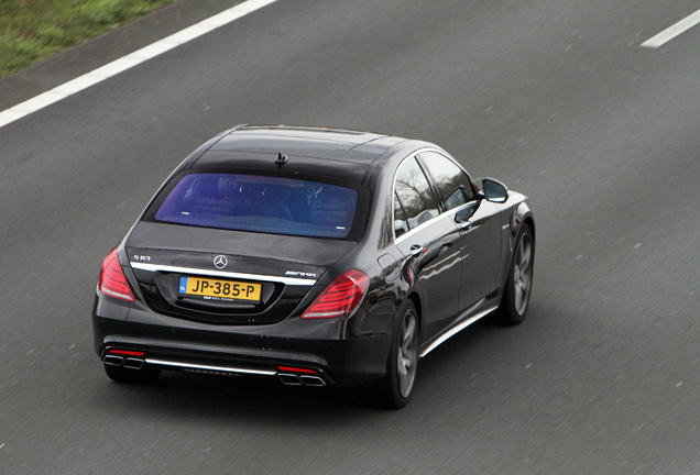 Mercedes-Benz S 63 AMG V222