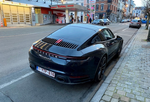 Porsche 992 Carrera 4S