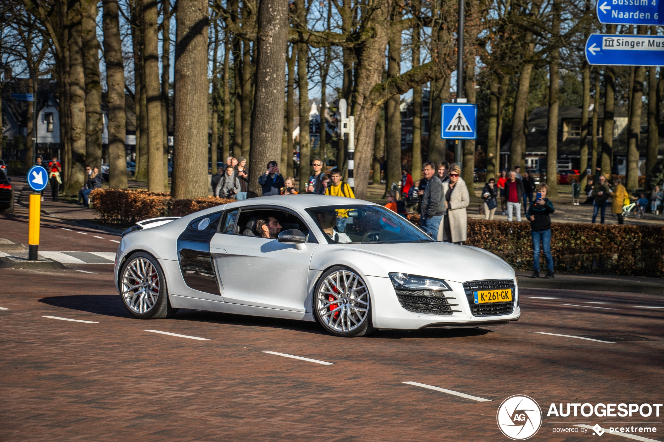 Audi R8