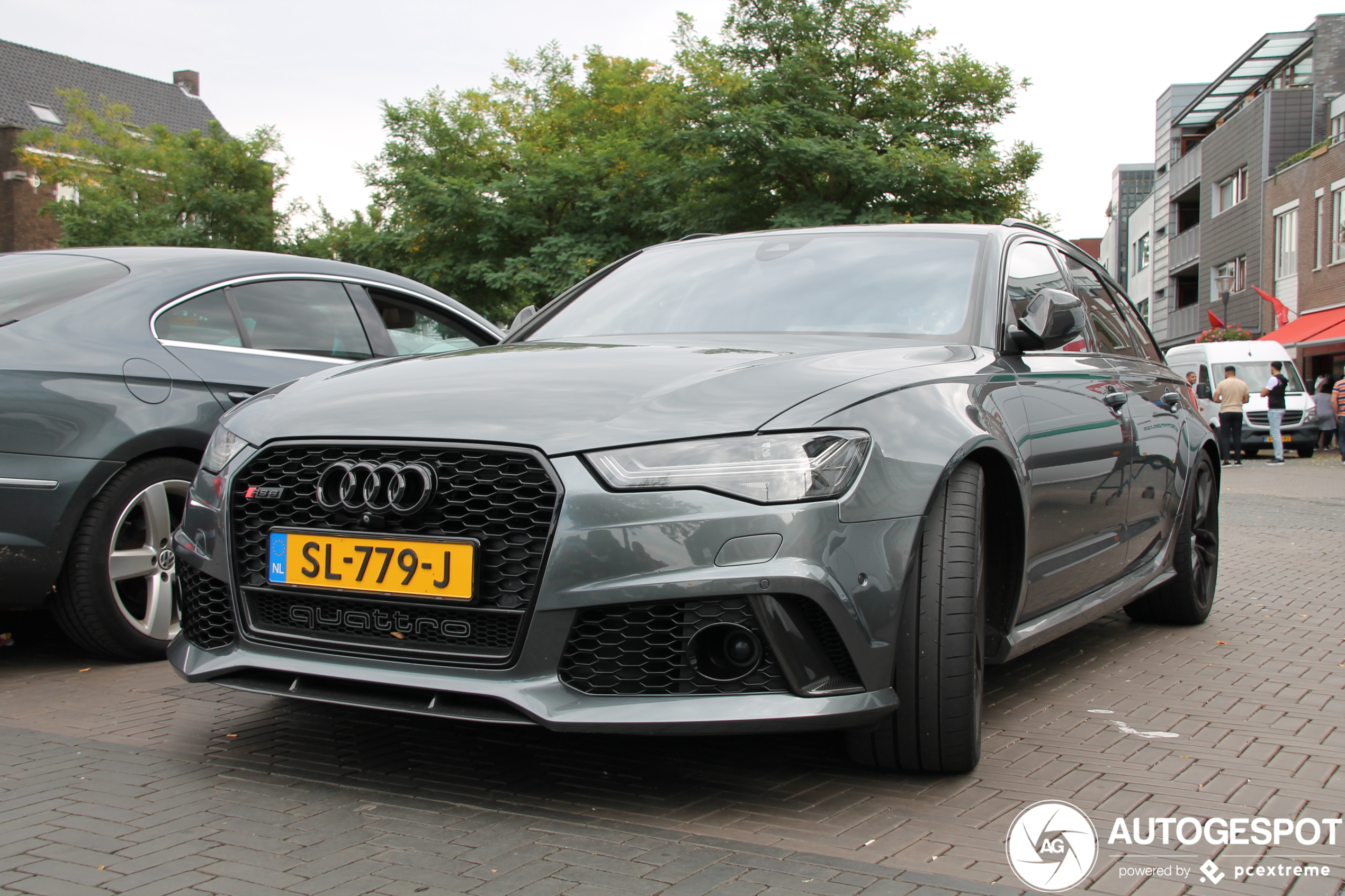 Audi RS6 Avant C7 2015