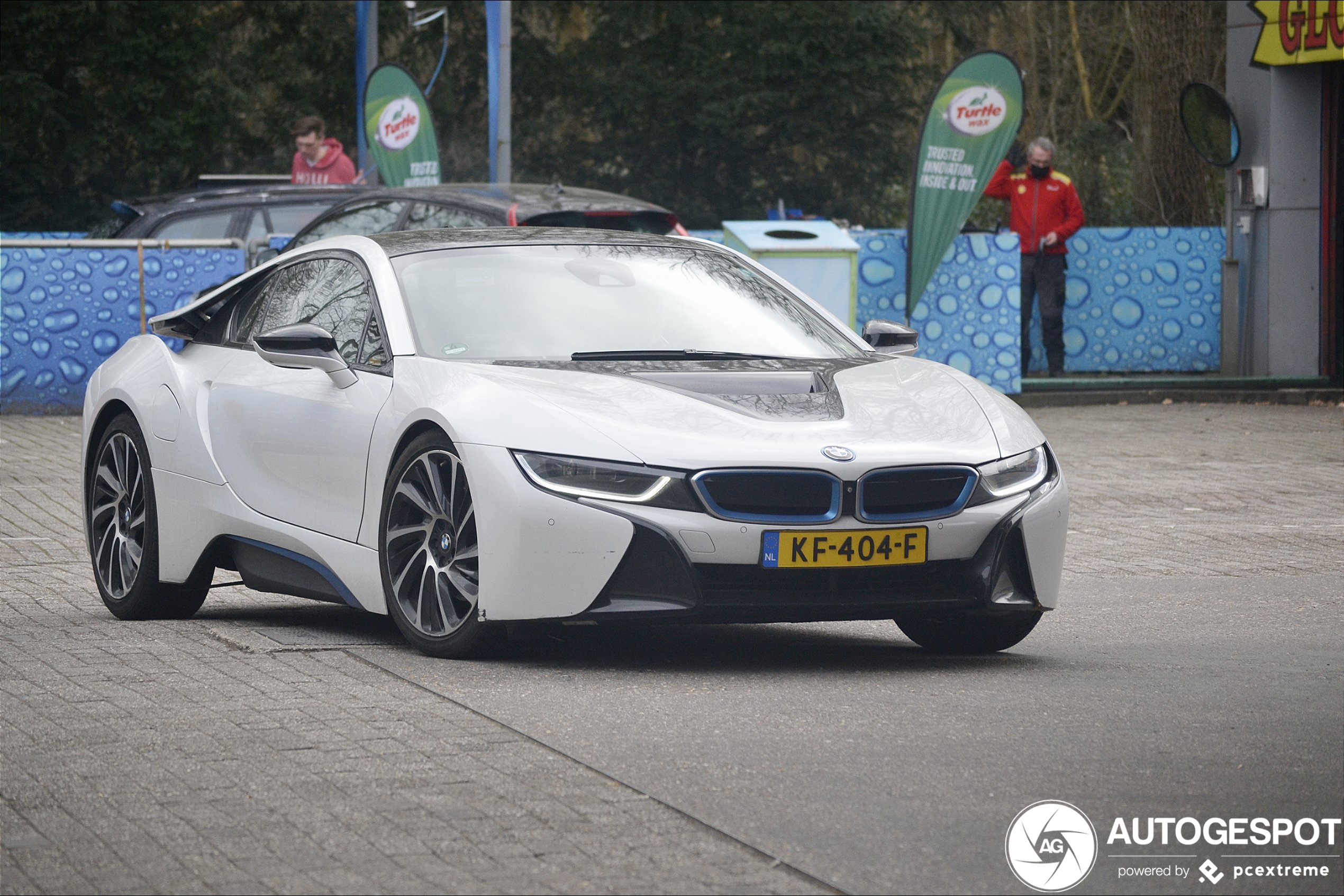 BMW i8