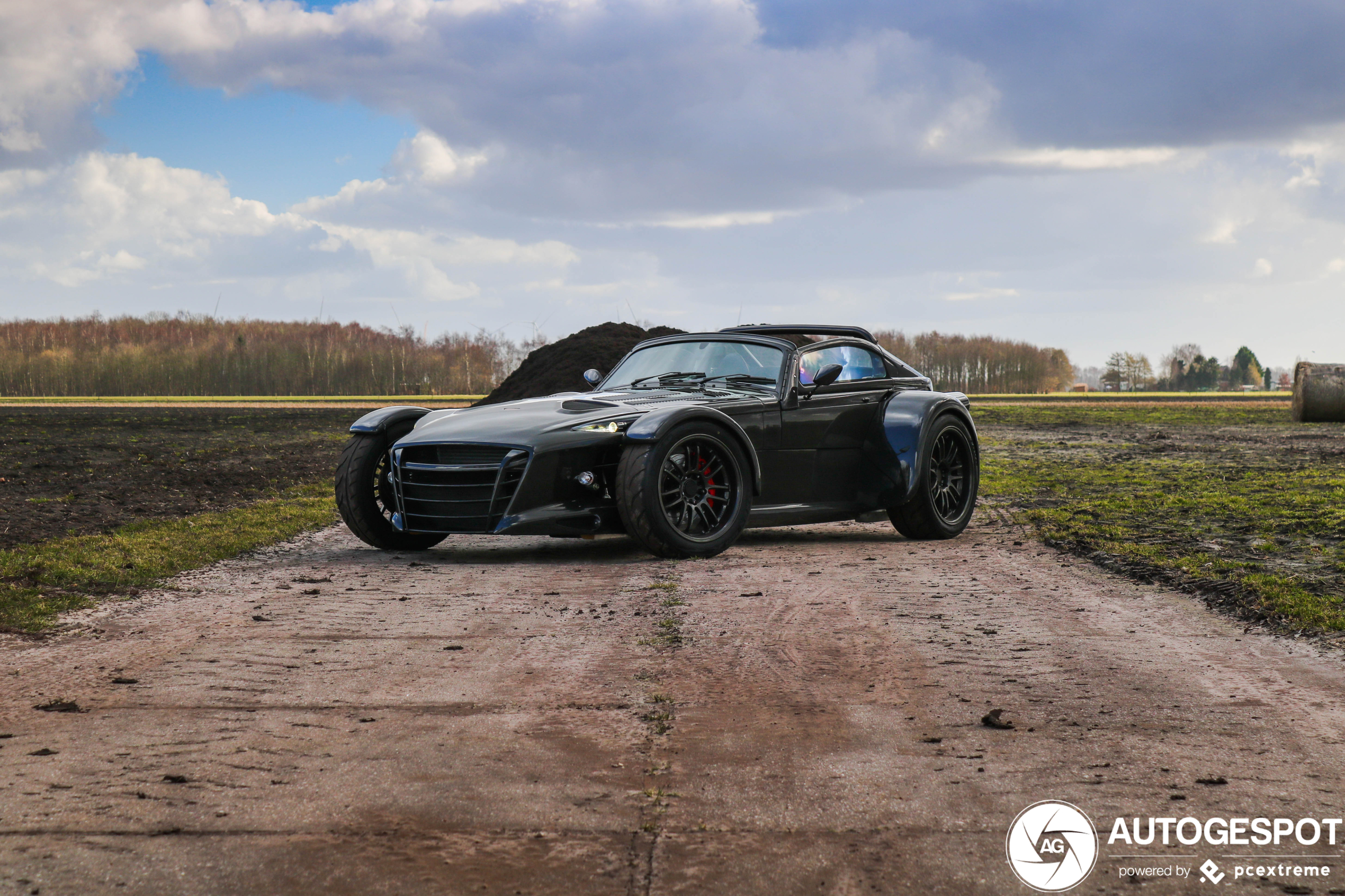 Donkervoort D8 GTO RS Bare Naked Carbon