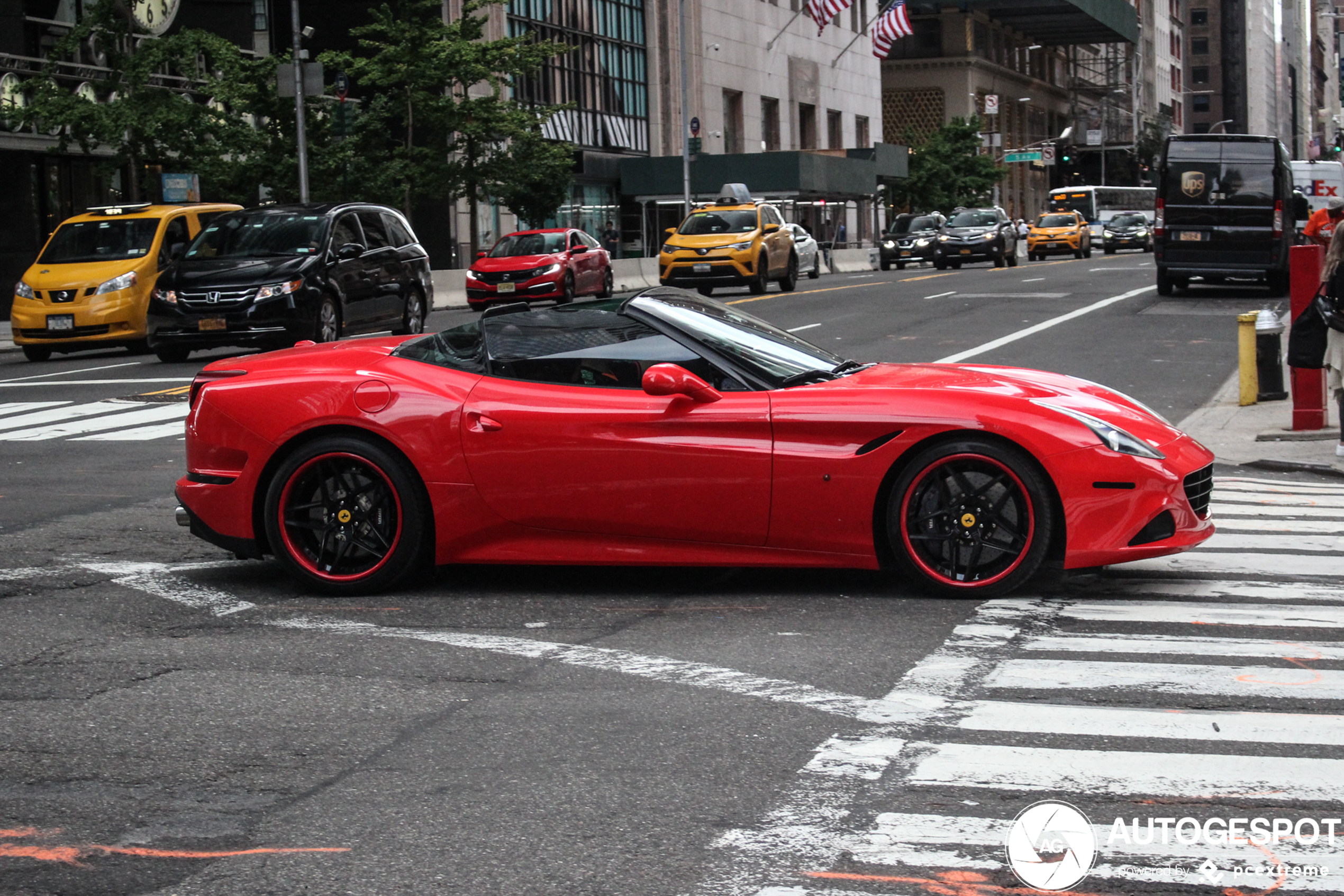 Ferrari California T