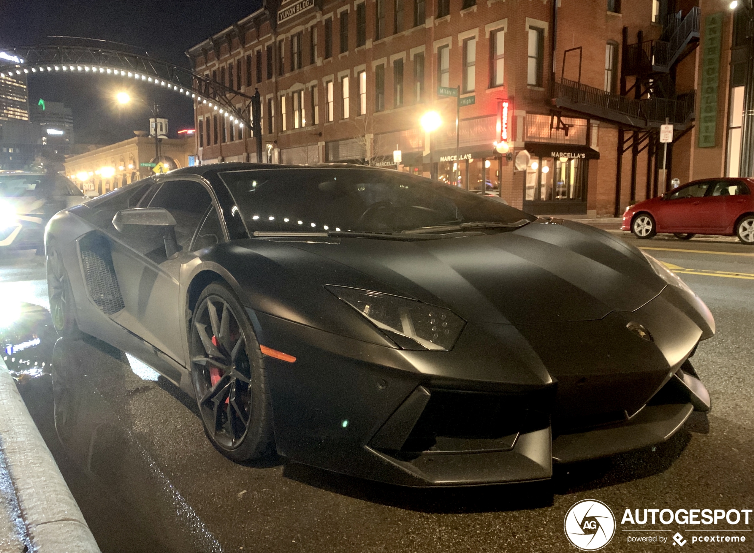 Lamborghini Aventador LP700-4 Roadster