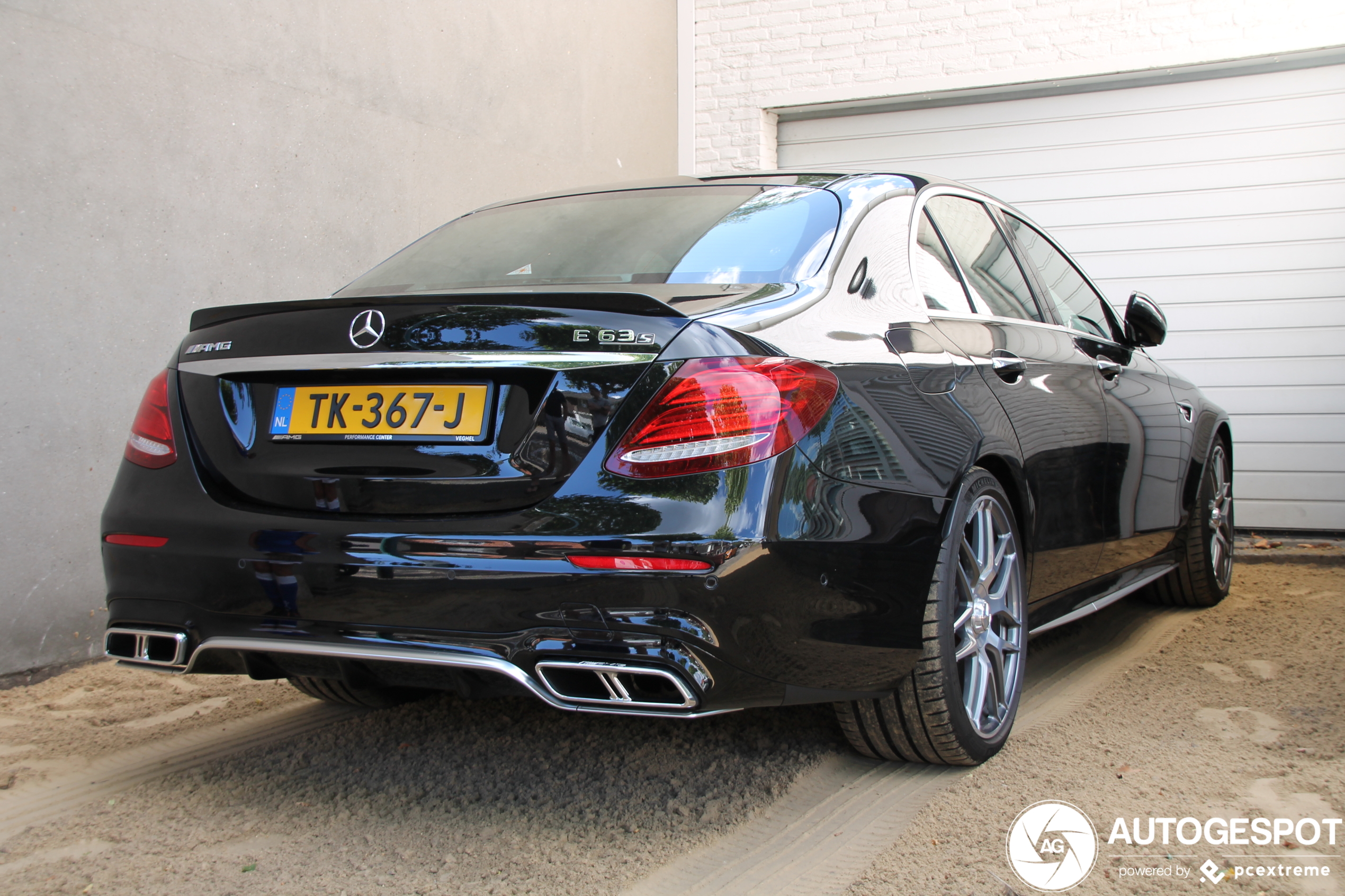 Mercedes-AMG E 63 S W213